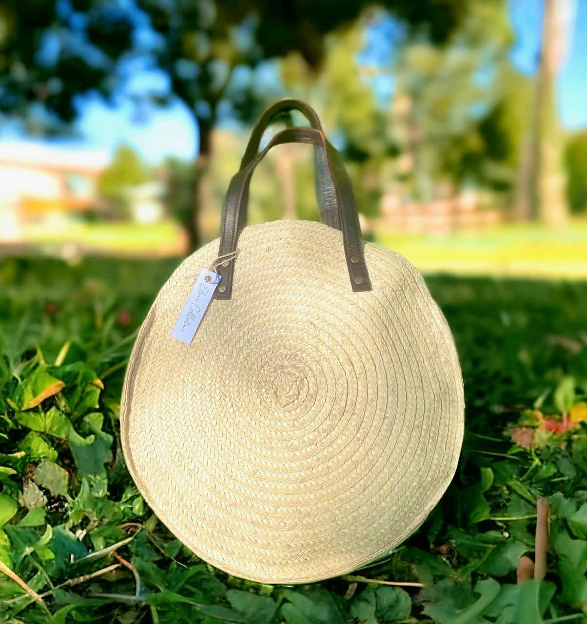 Cable Beach Round Straw Tote